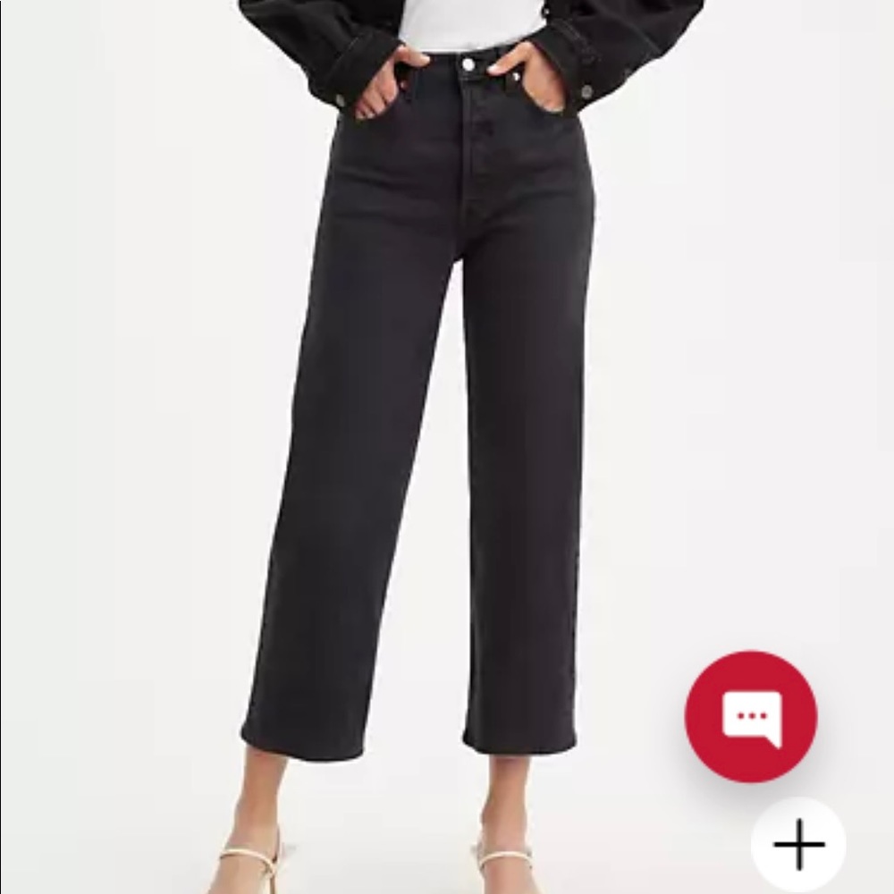 Levi’s Ribcage jeans